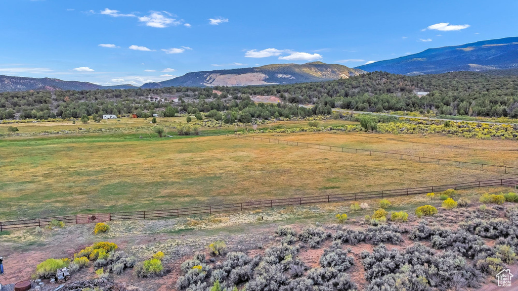 713 W EAGLE RNCH Teasdale, UT 84773