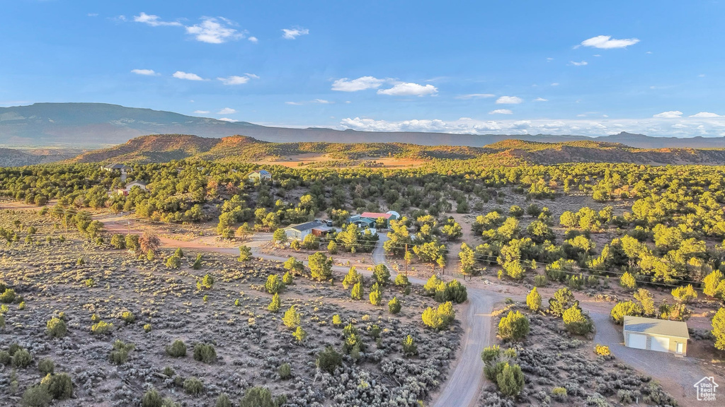 713 W EAGLE RNCH Teasdale, UT 84773