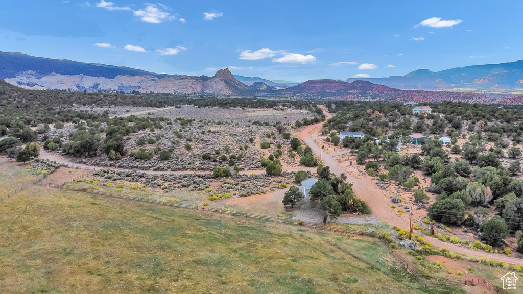 713 W EAGLE RNCH Teasdale, UT 84773