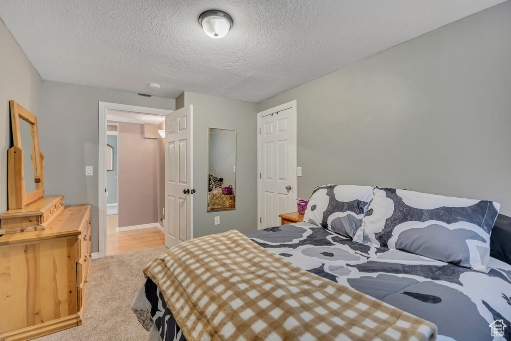 6248 S HIGH BLUFF DR West Valley City, UT 84118