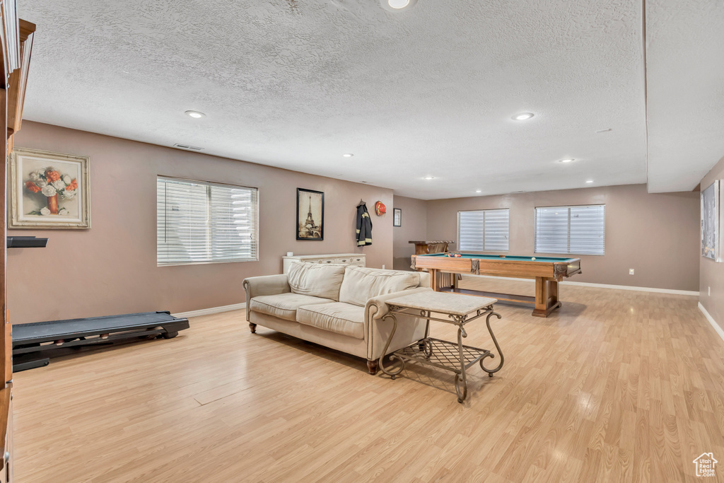 6248 S HIGH BLUFF DR West Valley City, UT 84118