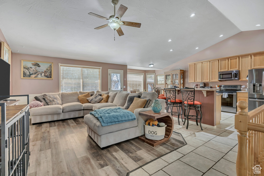 6248 S HIGH BLUFF DR West Valley City, UT 84118