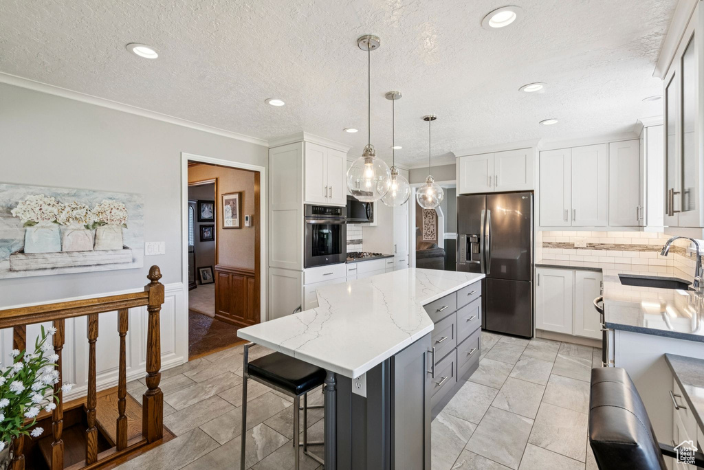 1601 W 4450 S Roy, UT 84067