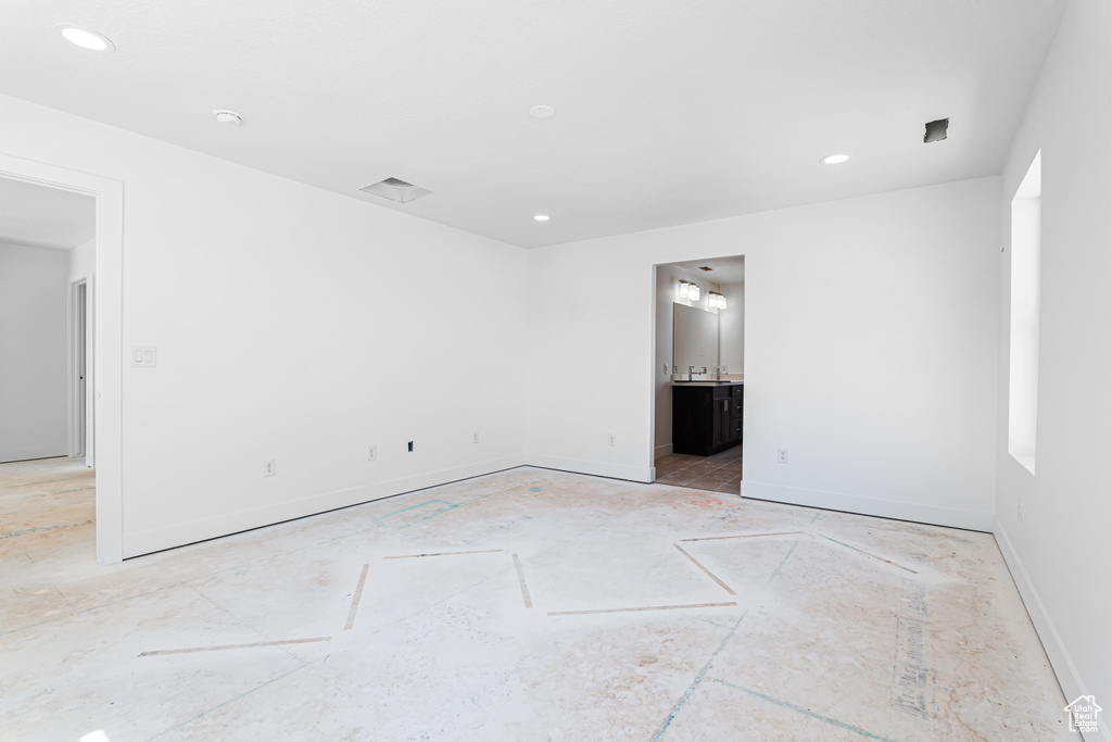 Photo 17 for MLS #2106033 at 1906 S 1160 East #405