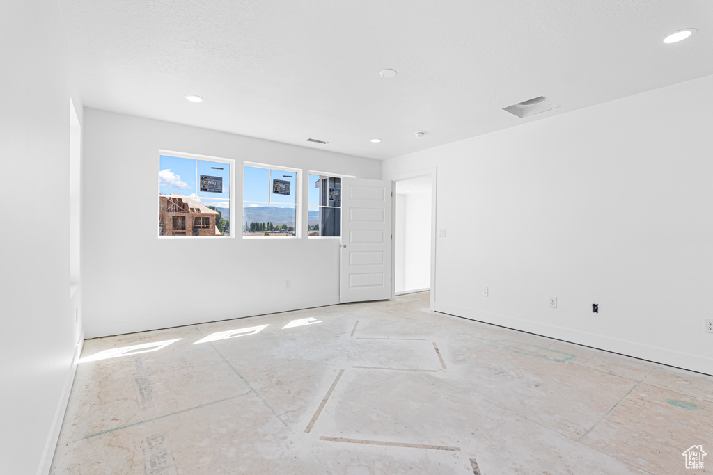 Photo 16 for MLS #2106033 at 1906 S 1160 East #405