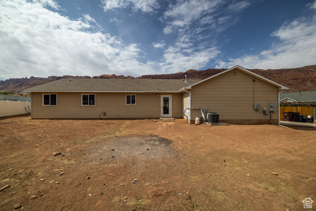 1065 BOWLING ALLEY LN Moab, UT 84532
