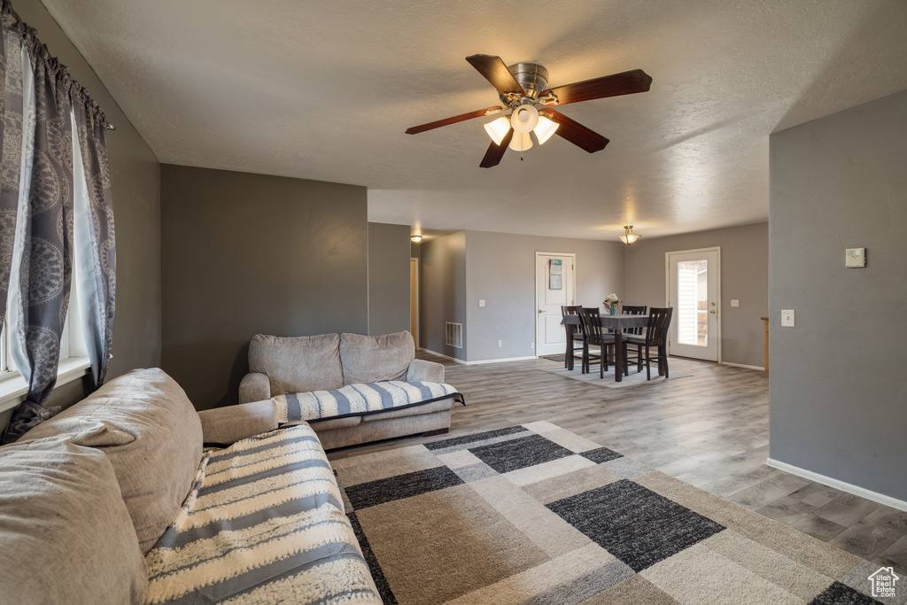 1065 BOWLING ALLEY LN Moab, UT 84532