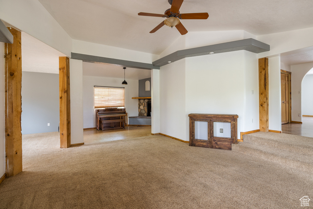 Photo 9 for MLS #2106045 at 709 W Bartlett Cir