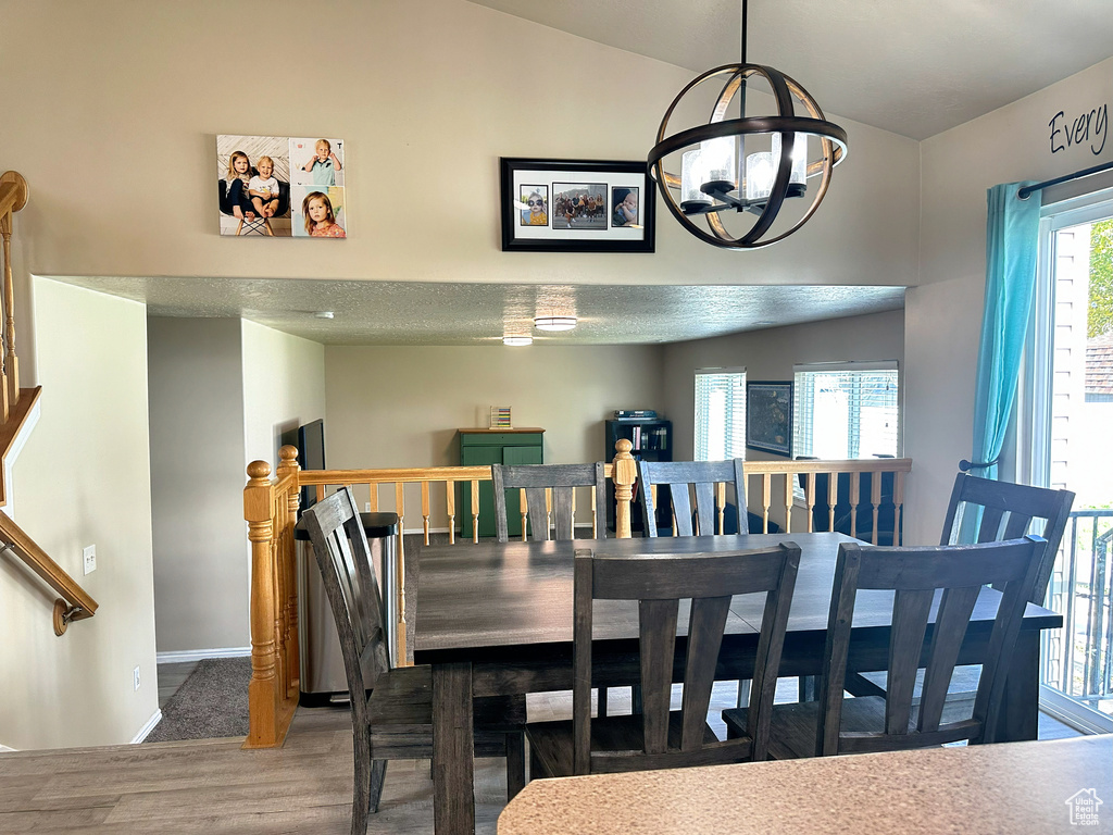 Photo 5 for MLS #2106047 at 158 N Walton Ct