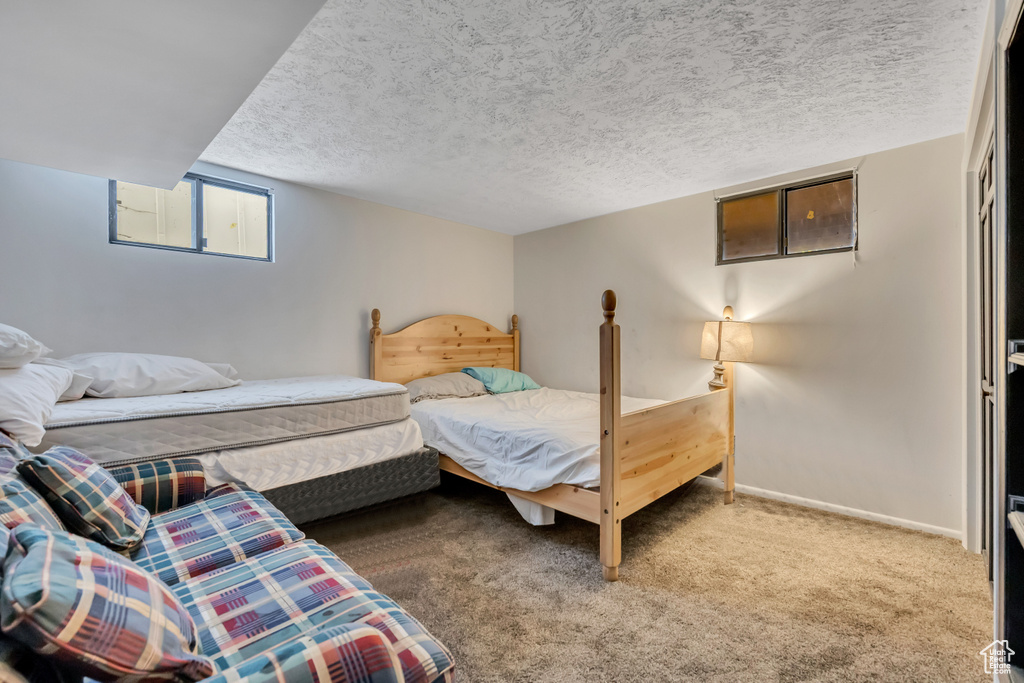 242 E 2900 N North Ogden, UT 84414