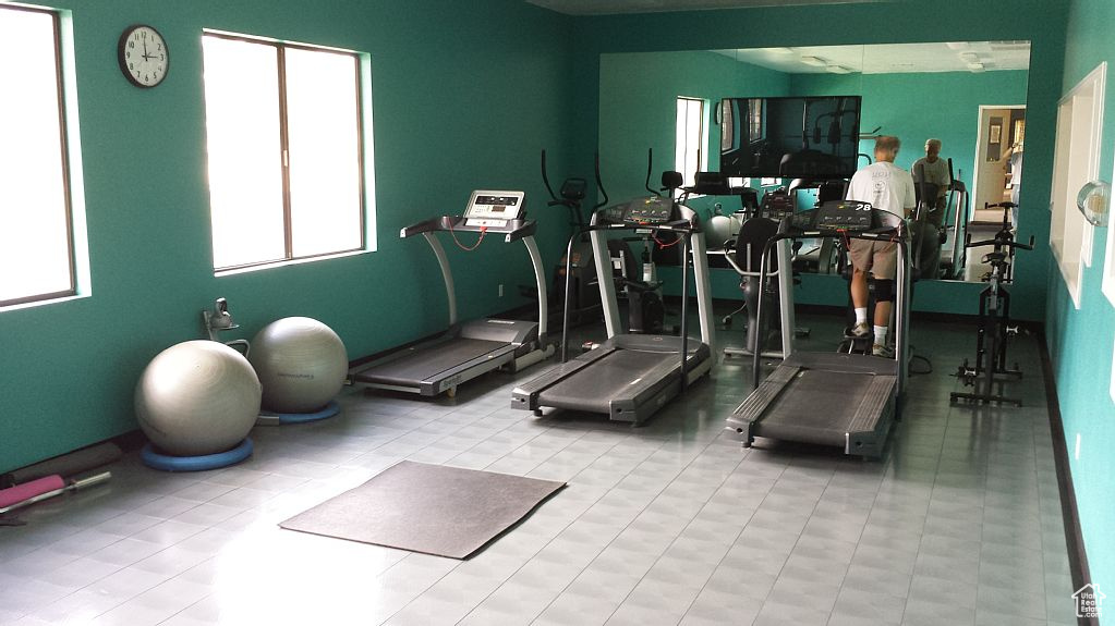 Photo 3 for MLS #2106060 at 860 S Village Rd  #G5