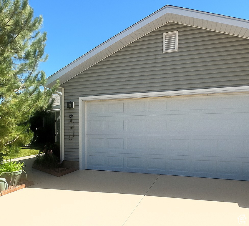 Photo 2 for MLS #2106065 at 755 W 130 North