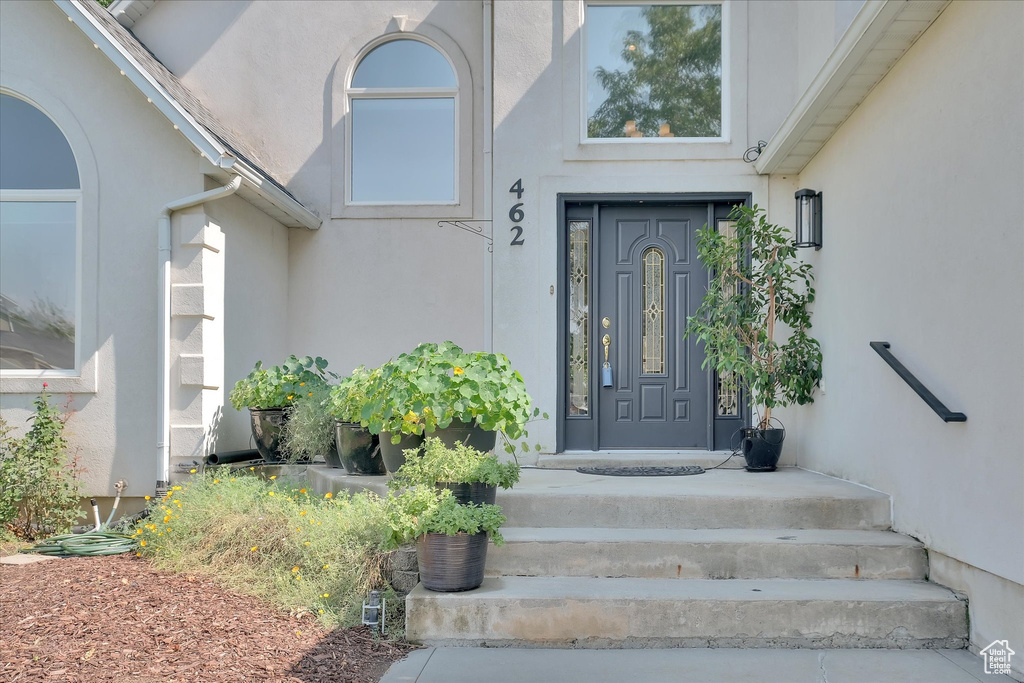 Photo 3 for MLS #2106066 at 462 E 520 South