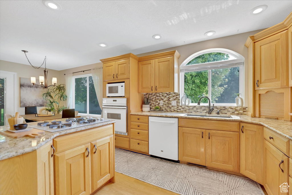 Photo 10 for MLS #2106066 at 462 E 520 South