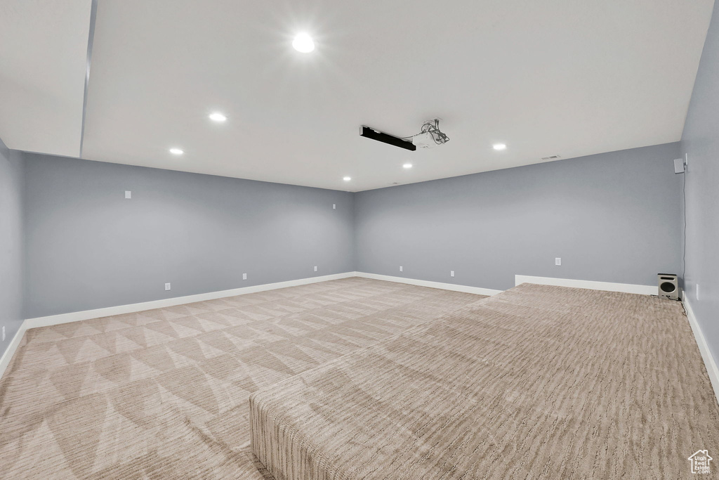 1947 E 7470 S South Weber, UT 84405
