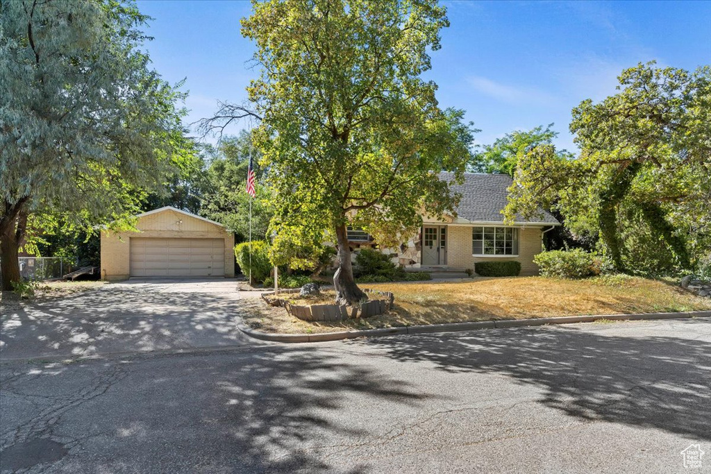 399 S STIRLING DR Fruit Heights, UT 84037