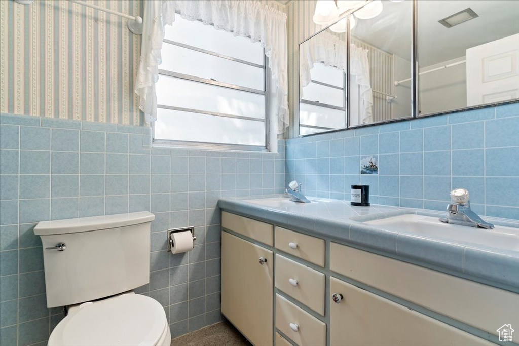 399 S STIRLING DR Fruit Heights, UT 84037