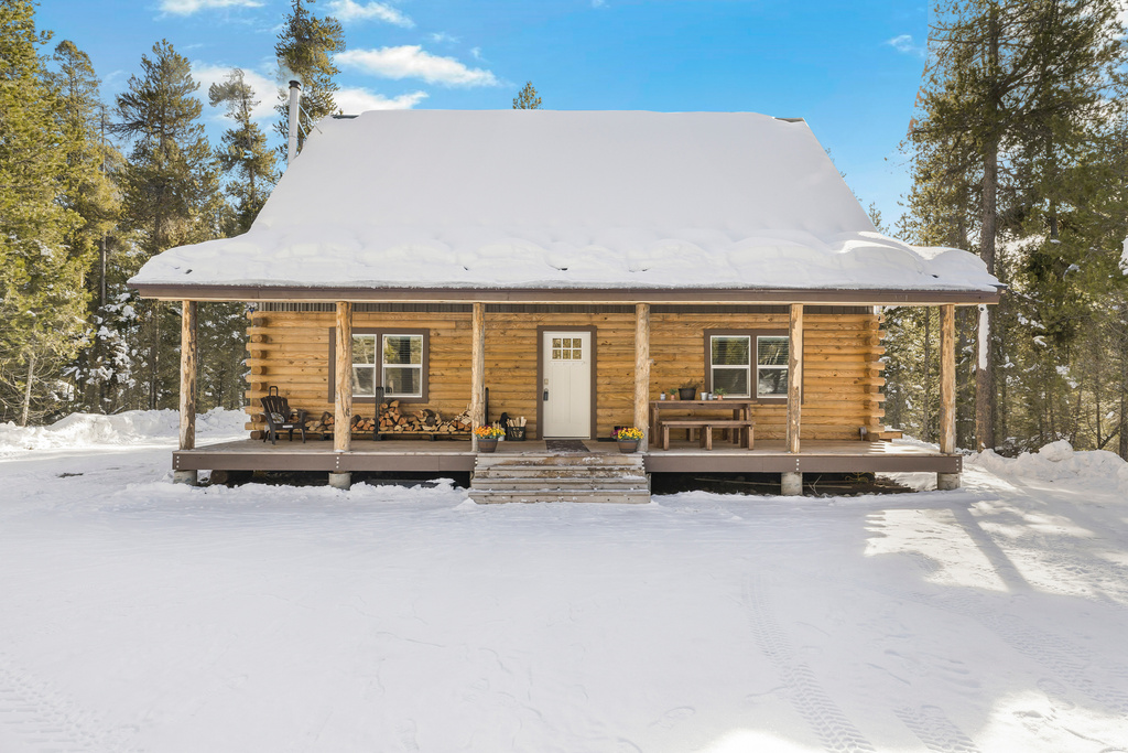 4178 FORESTVIEW DR Island Park, ID 83429