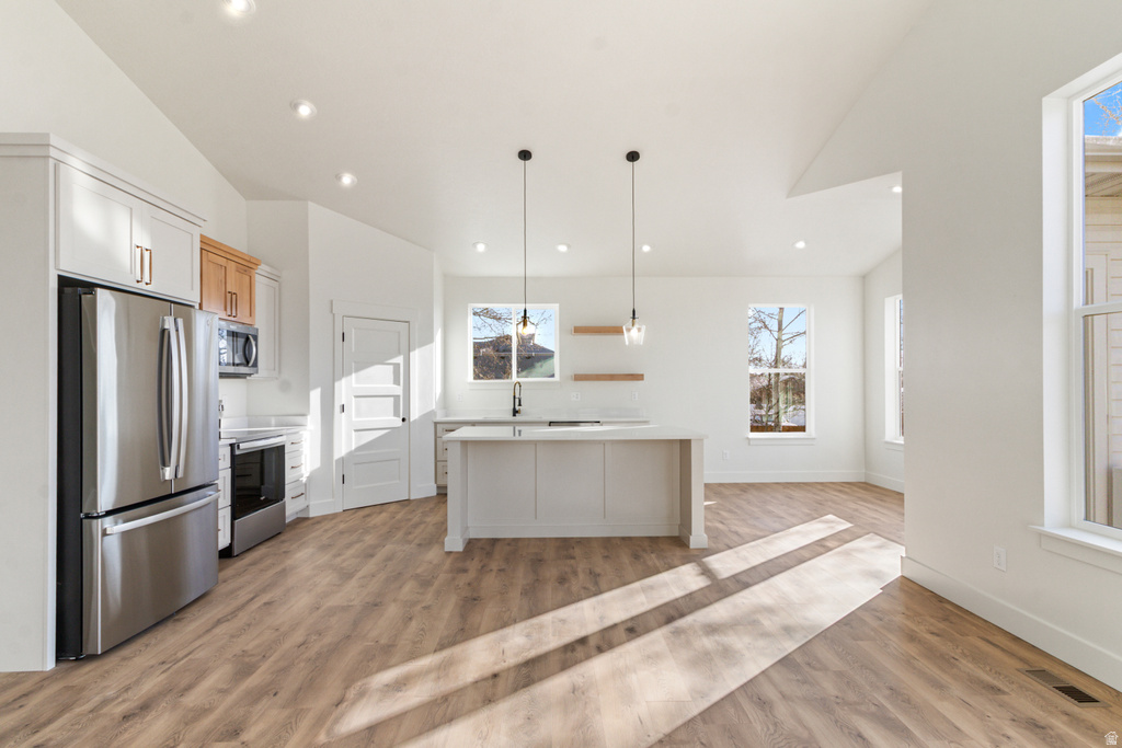 42 E 200 S Wellsville, UT 84339