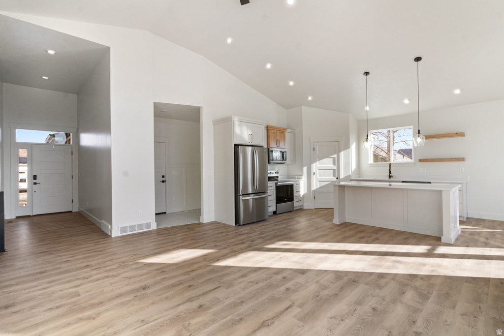 42 E 200 S Wellsville, UT 84339