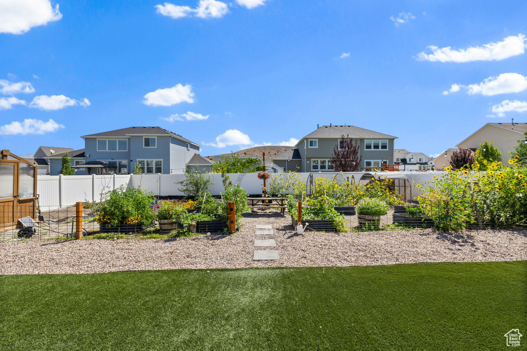 Photo 2 for MLS #2106106 at 7940 N Seattle Slew Rd #701