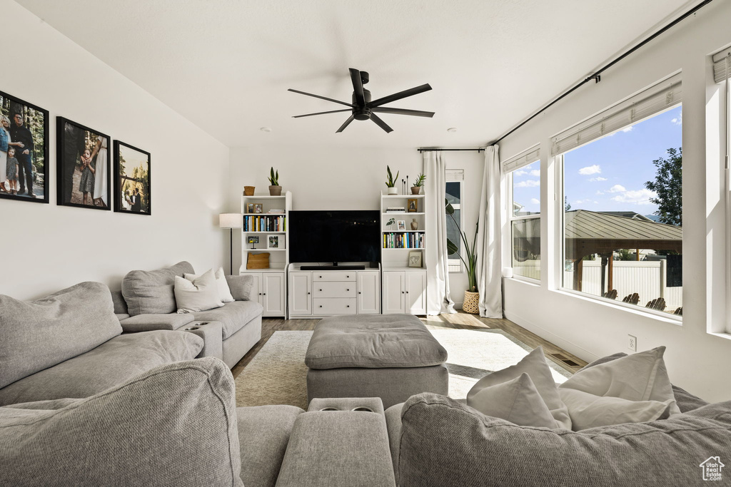 Photo 10 for MLS #2106106 at 7940 N Seattle Slew Rd #701