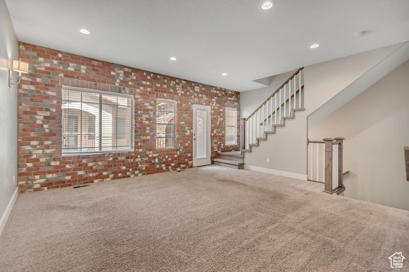 Photo 6 for MLS #2106107 at 5538 W Naples Dr #125