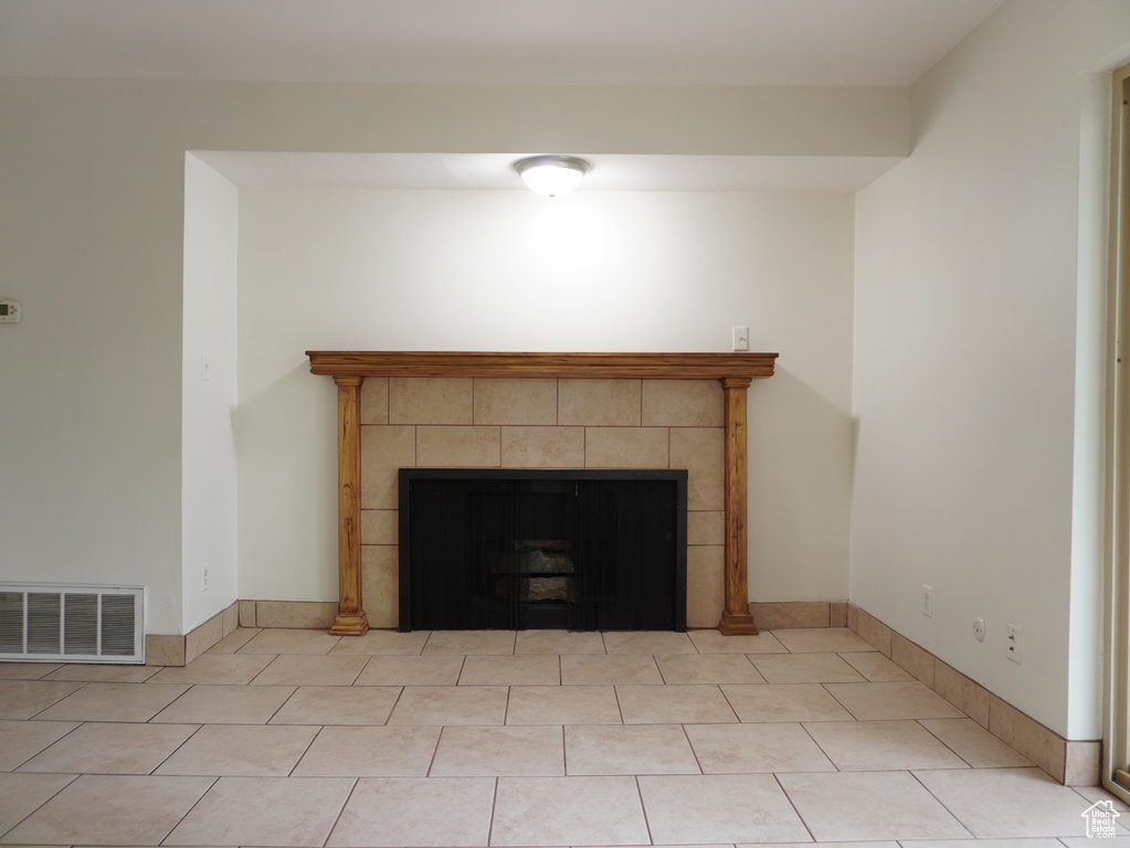 Photo 3 for MLS #2106116 at 450 E Creekside Cir #B
