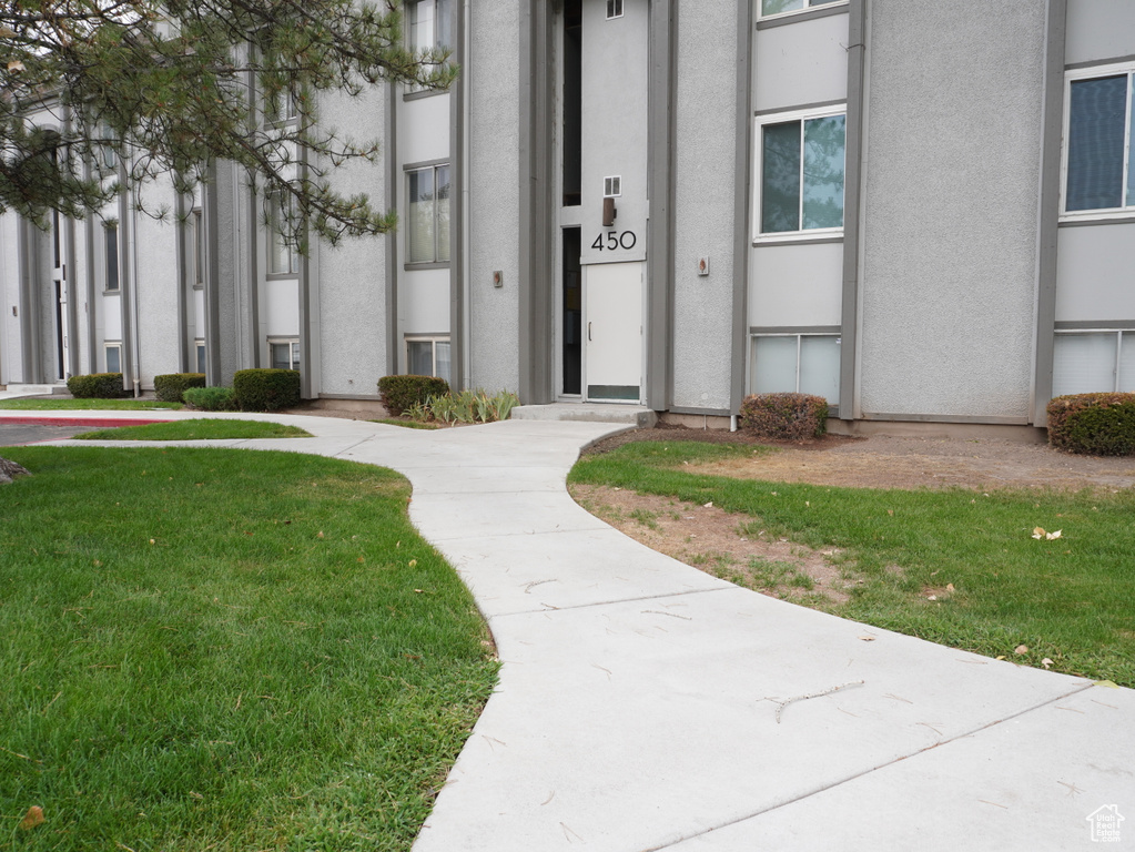 Photo 5 for MLS #2106116 at 450 E Creekside Cir #B