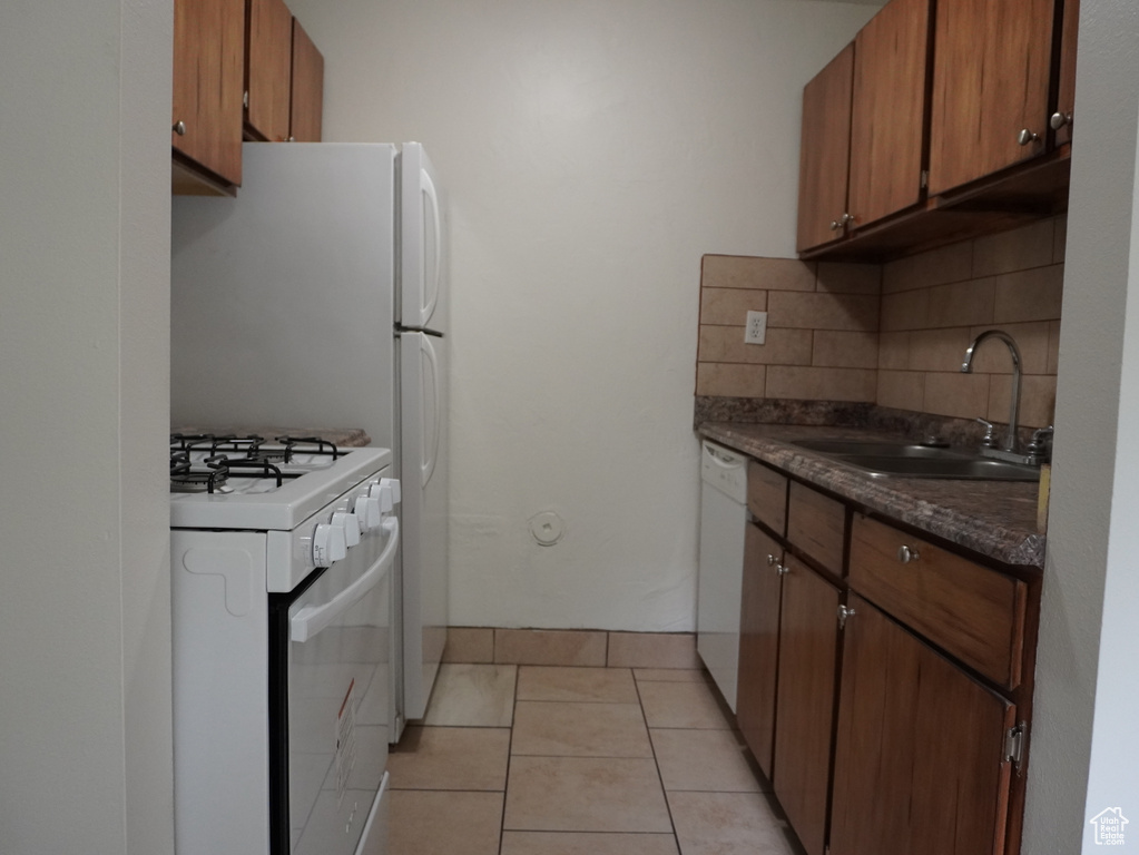 Photo 10 for MLS #2106116 at 450 E Creekside Cir #B