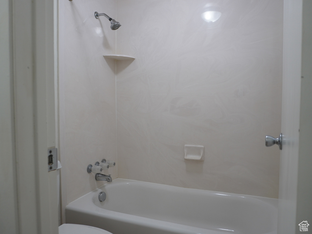 Photo 16 for MLS #2106116 at 450 E Creekside Cir #B