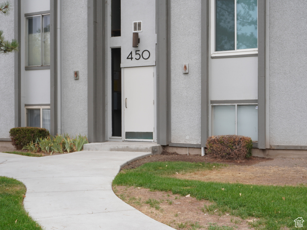 Photo 27 for MLS #2106116 at 450 E Creekside Cir #B
