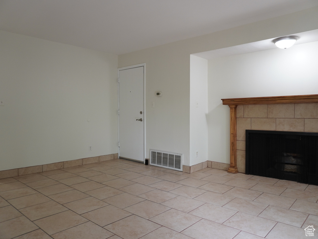 Photo 7 for MLS #2106116 at 450 E Creekside Cir #B