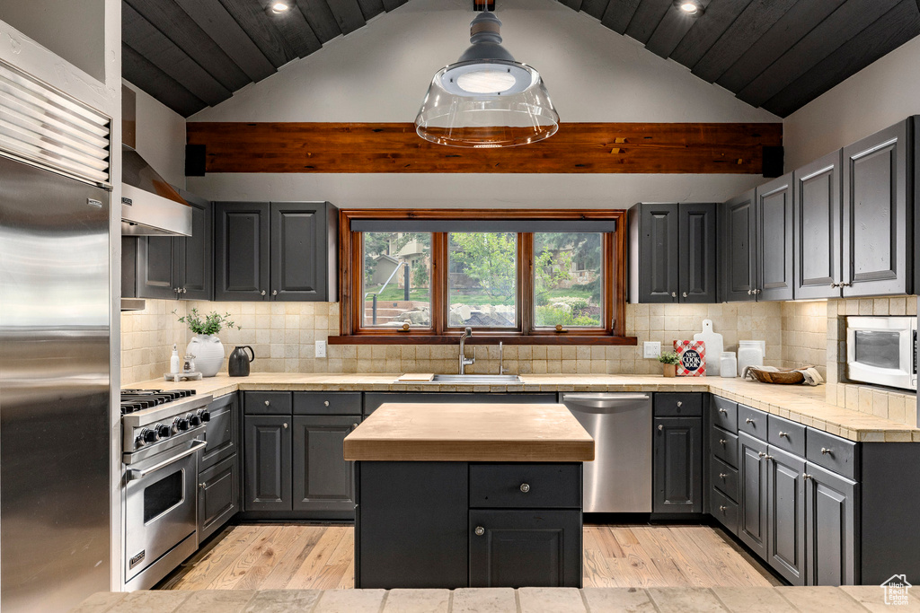 Photo 20 for MLS #2106119 at 7545 Sterling Dr