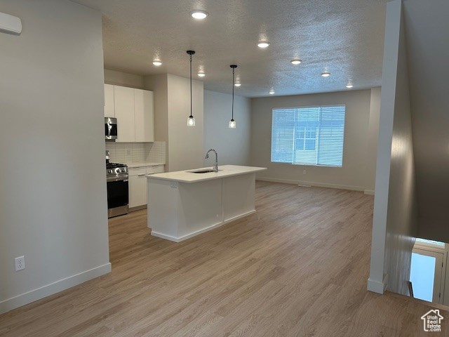 Photo 3 for MLS #2106124 at 1170 N Clifton Dr #112