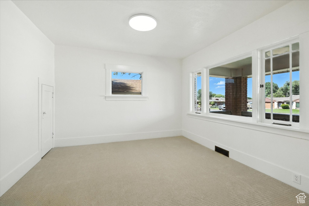 325 W 300 N Hyrum, UT 84319