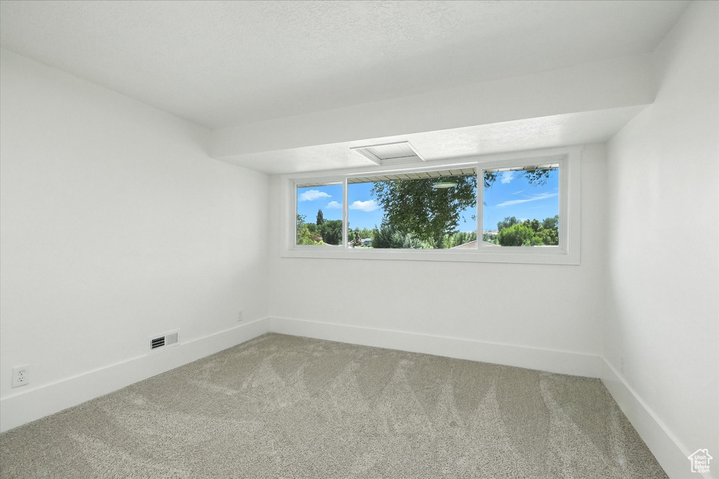 325 W 300 N Hyrum, UT 84319