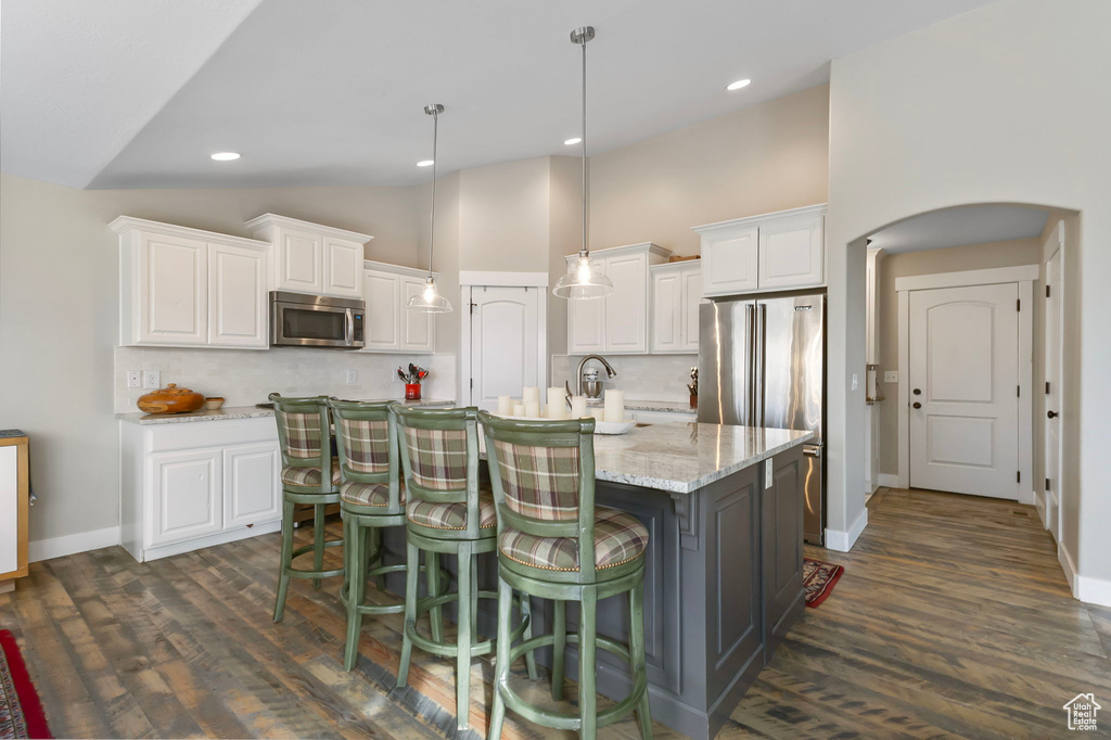 4613 W BROOKPORT CIR #V3-8 Herriman, UT 84096