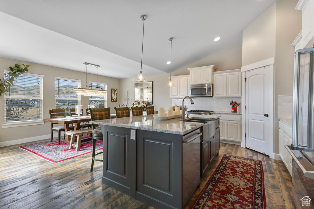 4613 W BROOKPORT CIR #V3-8 Herriman, UT 84096