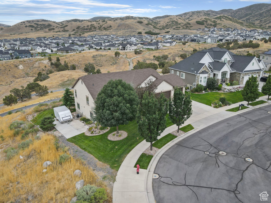 4613 W BROOKPORT CIR #V3-8 Herriman, UT 84096