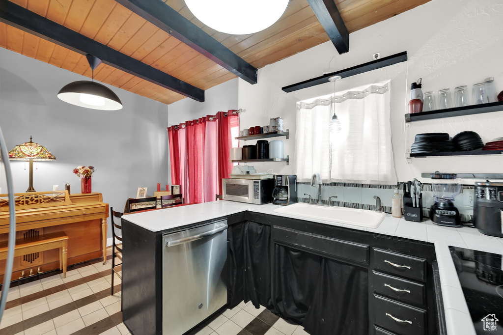 Photo 11 for MLS #2106178 at 7436 S Launa St