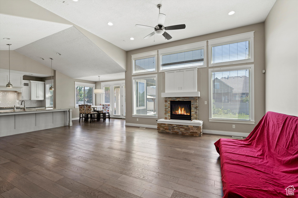172 E HOLLYBROOK CV Draper, UT 84020