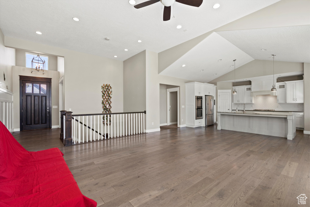 172 E HOLLYBROOK CV Draper, UT 84020