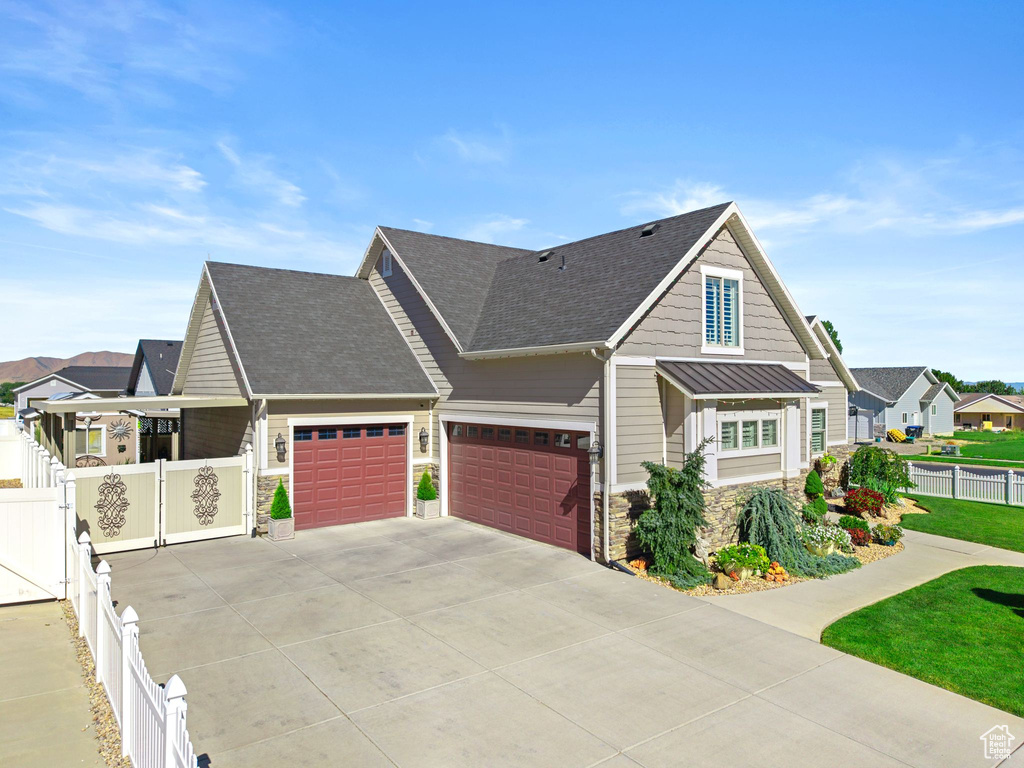 864 S 100 E Salem, UT 84653