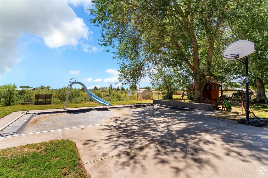 6559 W 4600 S Hooper, UT 84315