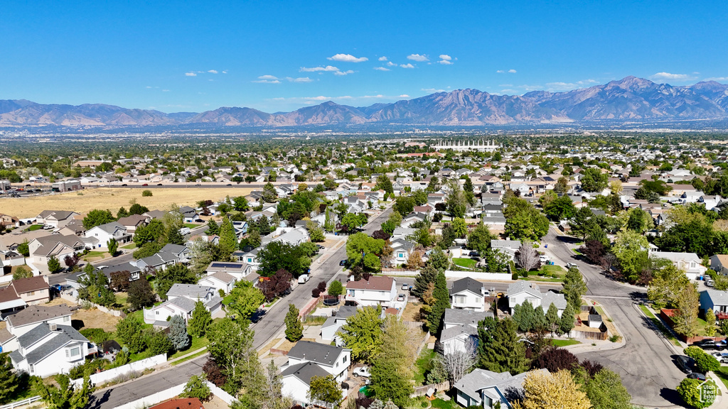 5716 S TROWBRIDGE WAY Salt Lake City, UT 84118