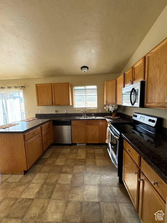 5716 S TROWBRIDGE WAY Salt Lake City, UT 84118