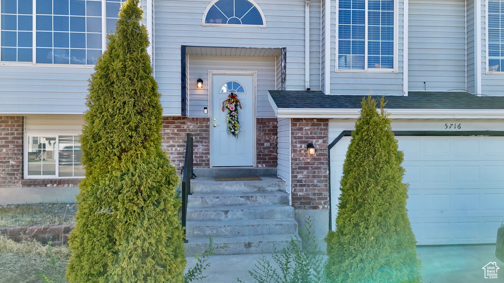 5716 S TROWBRIDGE WAY Salt Lake City, UT 84118