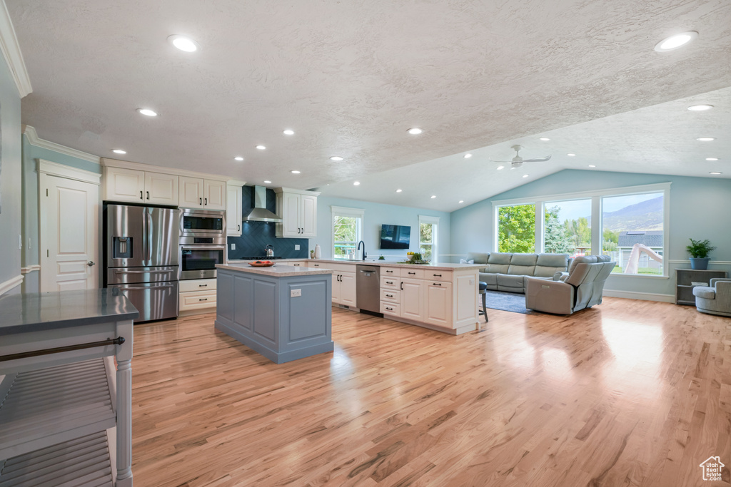 5548 W 11350 N Highland, UT 84003