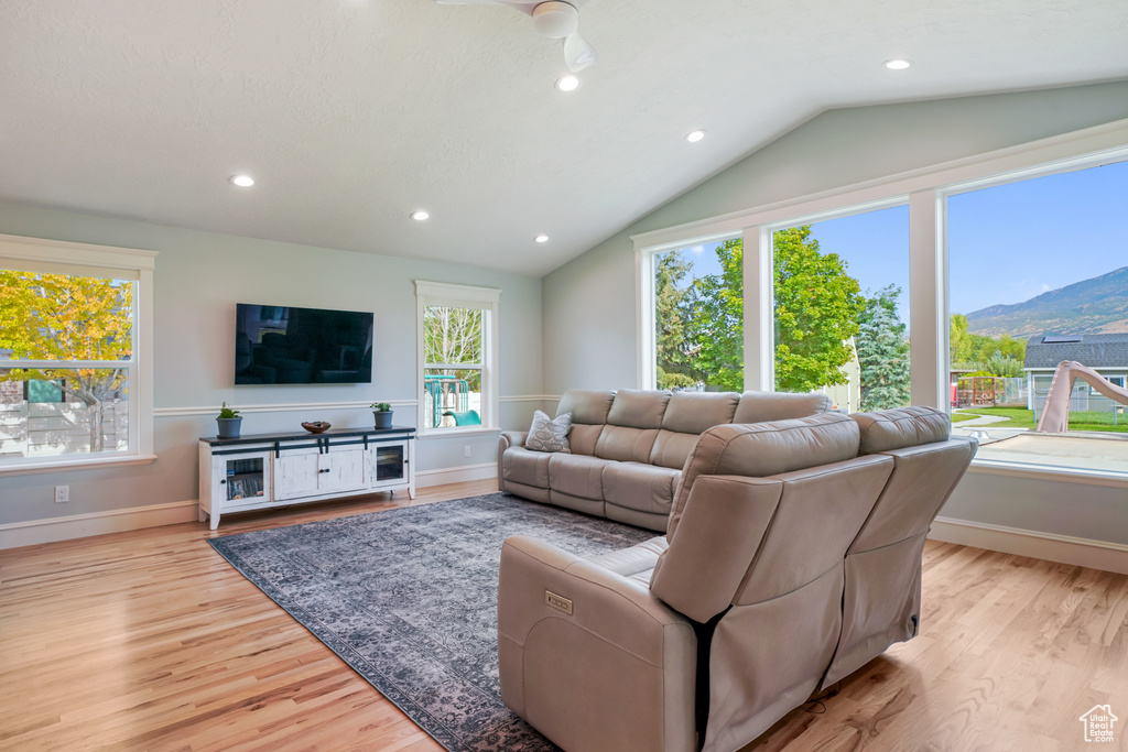 5548 W 11350 N Highland, UT 84003